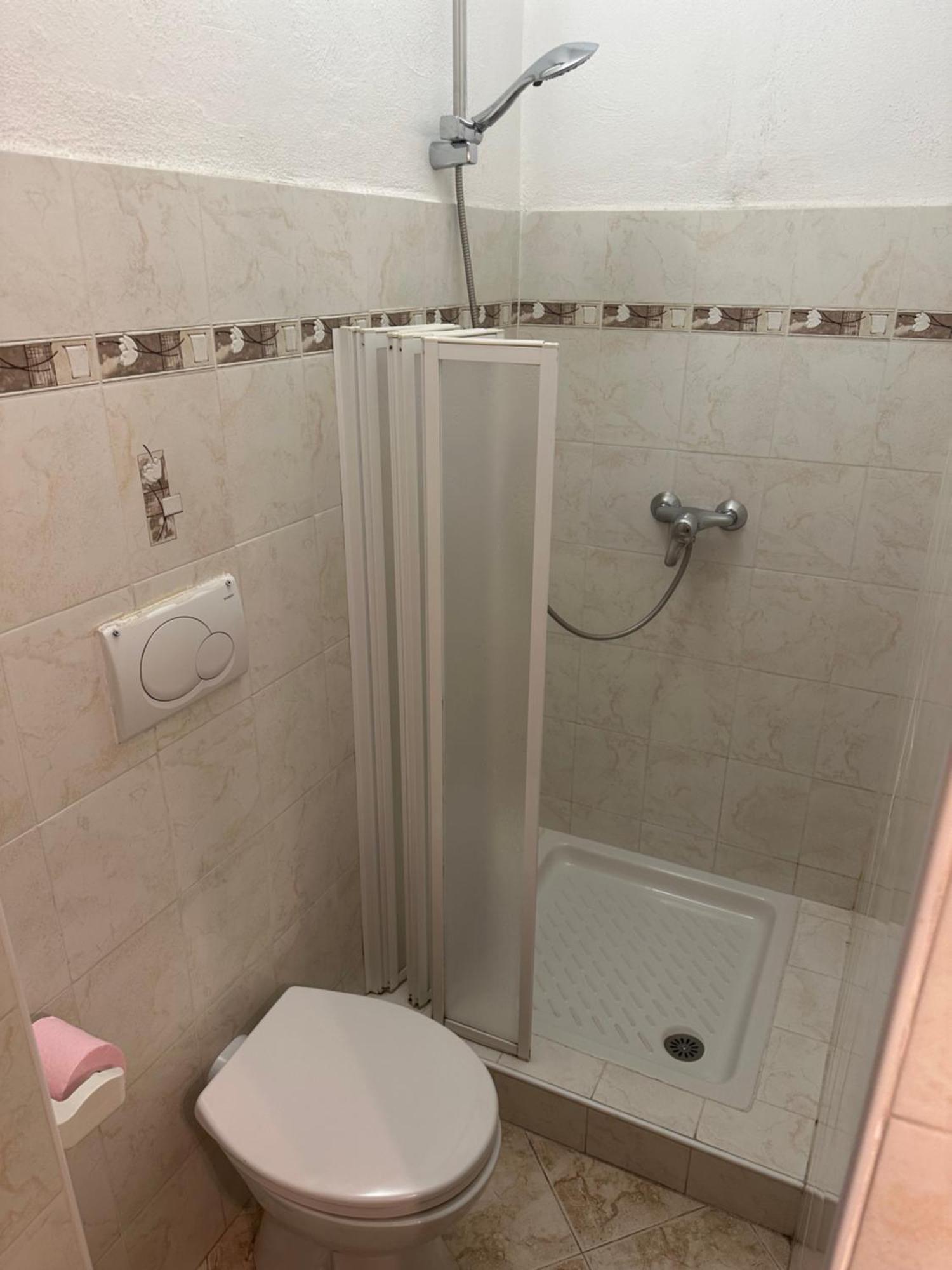 Il Ruscello Apartment Dolceacqua Luaran gambar