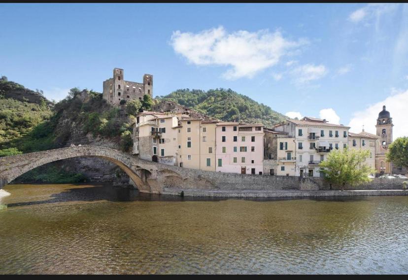 Il Ruscello Apartment Dolceacqua Luaran gambar